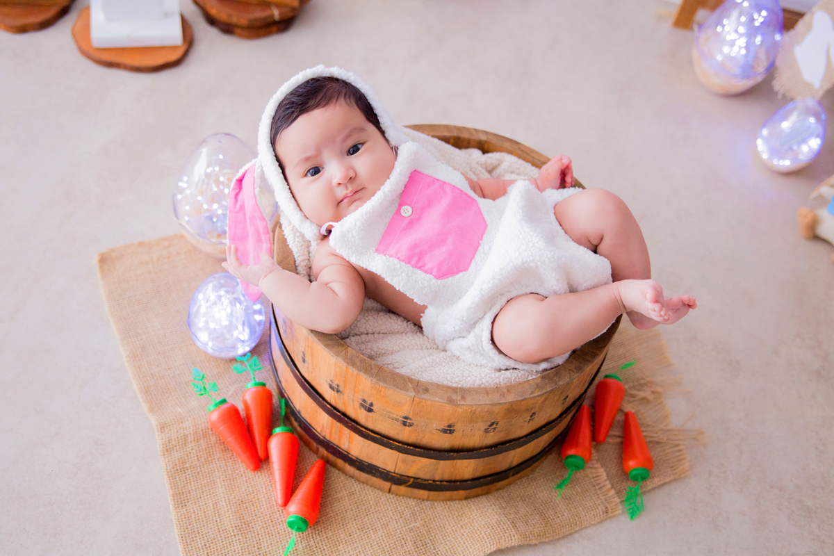acompanhamento mensal de bebe caxias do sul figurino cenario tematico  personagem foto infantil serra gaucha fotografia familia mundo azul rosa ensaio fotografico crianca newborn baby menino menina smash the cake esmague o bolo banheira urso circo