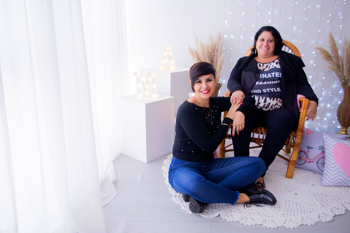 acompanhamento mensal de bebe caxias do sul figurino cenario tematico  personagem foto infantil serra gaucha fotografia familia mundo azul rosa ensaio fotografico crianca newborn baby menino menina smash the cake esmague o bolo banheira urso circo