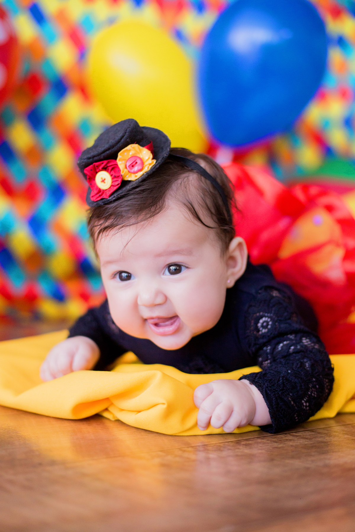 acompanhamento mensal de bebe caxias do sul figurino cenario tematico  personagem foto infantil serra gaucha fotografia familia mundo azul rosa ensaio fotografico crianca newborn baby menino menina smash the cake esmague o bolo banheira urso circo