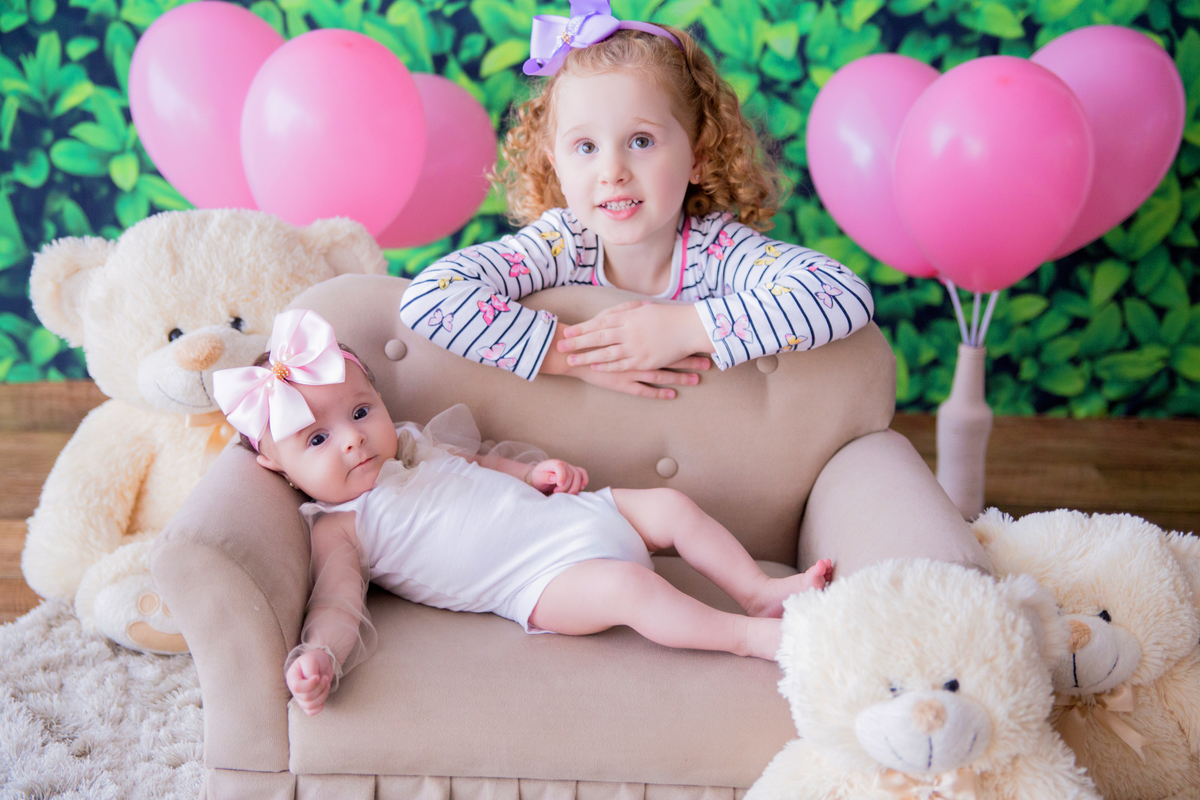acompanhamento mensal de bebe caxias do sul figurino cenario tematico  personagem foto infantil serra gaucha fotografia familia mundo azul rosa ensaio fotografico crianca newborn baby menino menina smash the cake esmague o bolo banheira urso circo