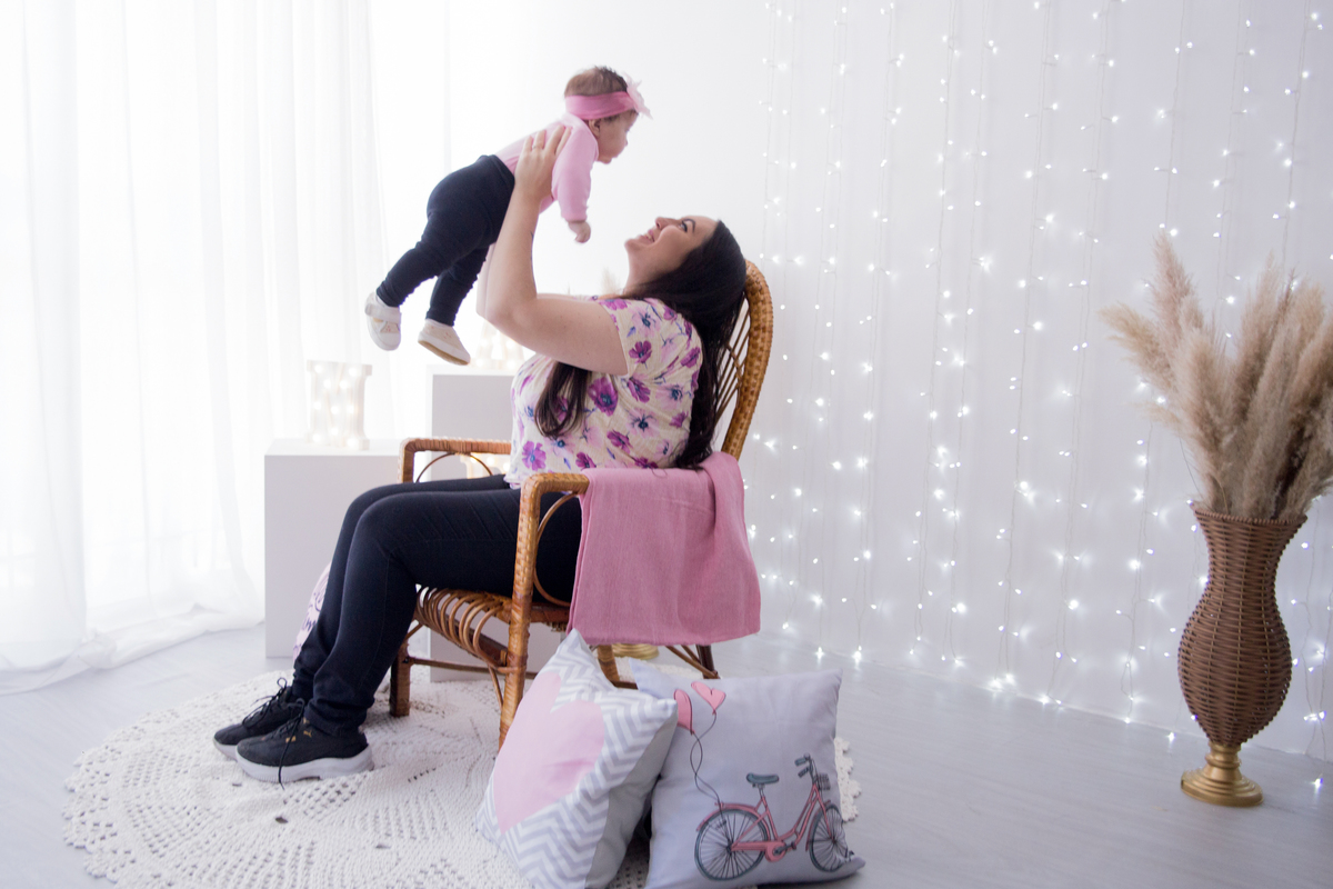 acompanhamento mensal de bebe caxias do sul figurino cenario tematico  personagem foto infantil serra gaucha fotografia familia mundo azul rosa ensaio fotografico crianca newborn baby menino menina smash the cake esmague o bolo banheira urso circo