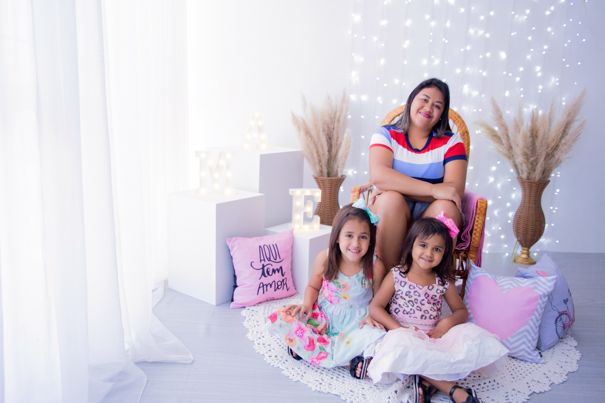 acompanhamento mensal de bebe caxias do sul figurino cenario tematico  personagem foto infantil serra gaucha fotografia familia mundo azul rosa ensaio fotografico crianca newborn baby menino menina smash the cake esmague o bolo banheira urso circo