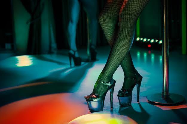 Horário de funcionamento: 
Segunda  a sexta: 09:00 as 20:00 após esse horário atendimento interno só ou pelo contato sábado e domingo: 09 :00 as  17:00 por razões as normas do covid-19