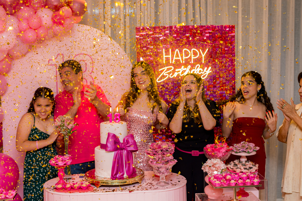 Fotografia de aniversário de 18 anos na Graça em Salvador