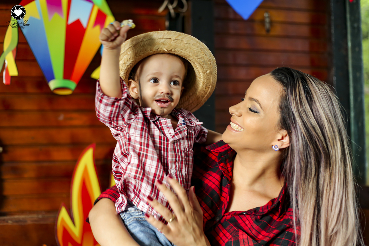 Meu Primeiro Arraiá - Guilherme