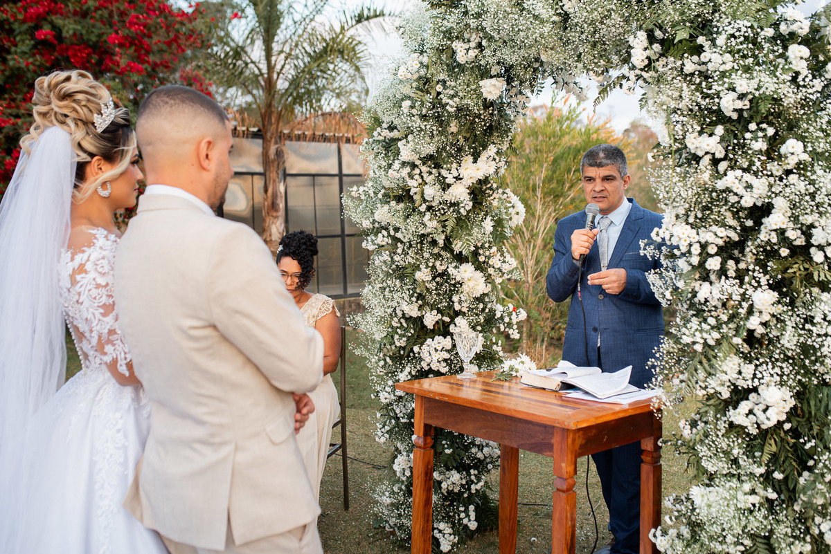 casamento, espaço alecrim, casamento ao ar livre, casamento no pôr do sol, decoração de cerimônia, fotografo casamento, fotografia de casamento sorocaba, fotografo de casamento jundiai, vestido de noiva, noiva,   casamento ao ar livre em Jundiai, noiva