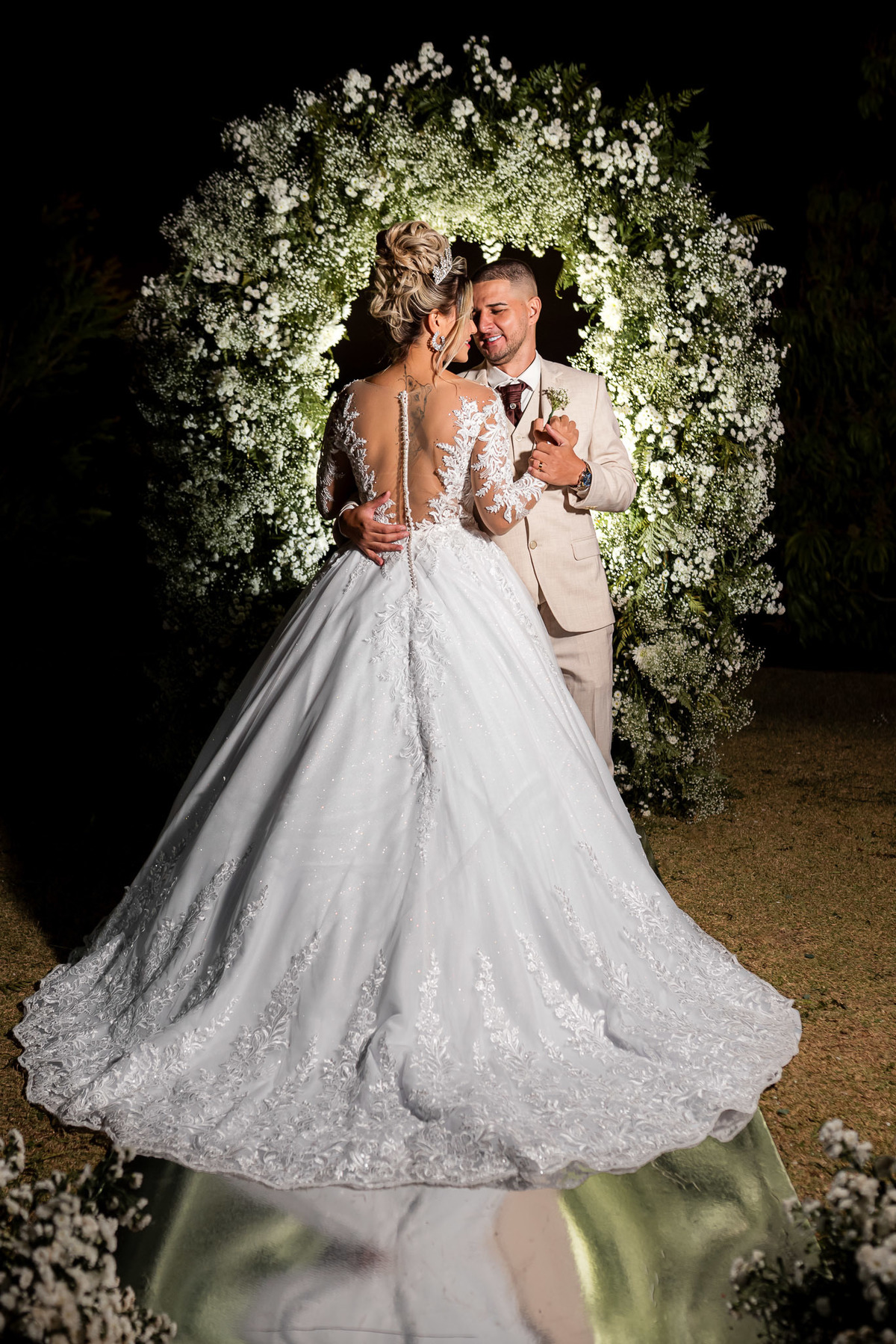 casamento, espaço alecrim, casamento ao ar livre, casamento no pôr do sol, fotos noivos, fotografo casamento, fotografia de casamento sorocaba, fotografo de casamento jundiai, vestido de noiva, noiva,   ensaio casal, noiva, noivo