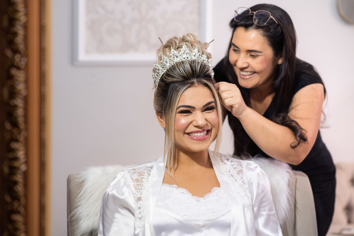 Making off da noiva, vestido de Noiva, Buque de noiva. Dia de noiva. Grande dia. maquiagem de noiva, casamento, casa realize, jundiai, penteado da noiva, noiva sorocaba, noiva Jundiaí, fotografo casamento, fotografia de casamento sorocaba
