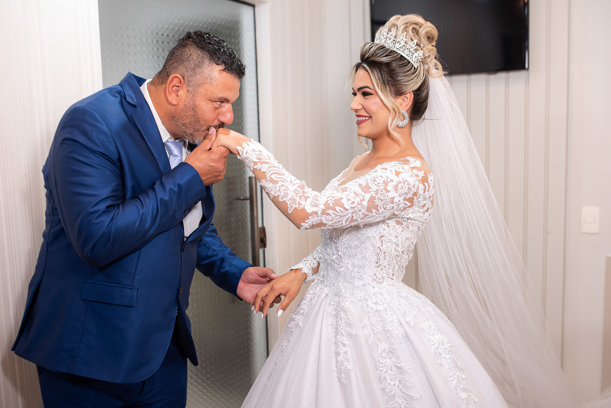 Making off da noiva, vestido de Noiva, Buque de noiva. Dia de noiva. Grande dia. maquiagem de noiva, casamento, casa realize, jundiai, penteado da noiva, noiva sorocaba, noiva Jundiaí, fotografo casamento, fotografia de casamento sorocaba