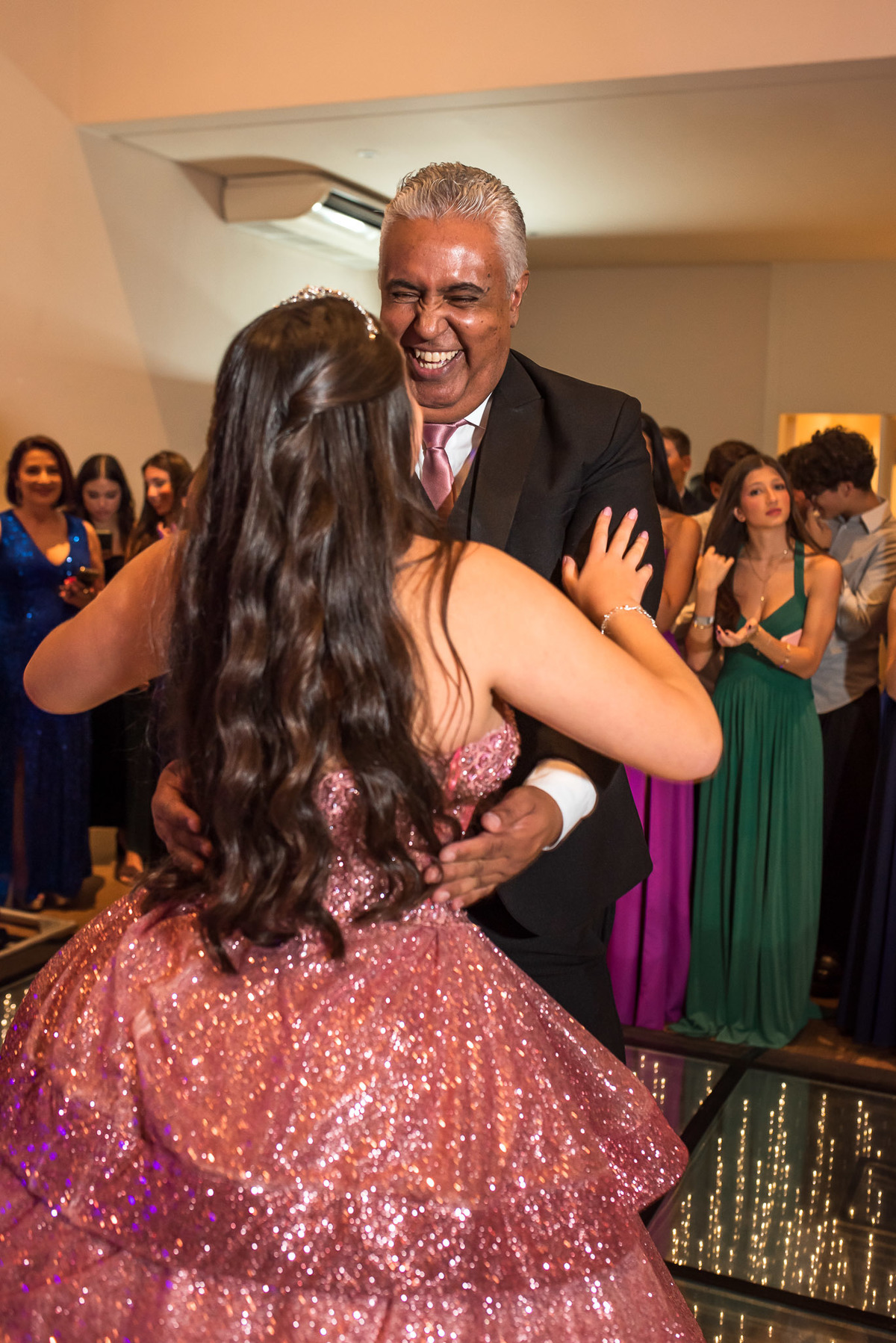 Making off debutante, maquiagem de debutante. fotografia de debutante, ensaio fotográfico 15 anos, ensaio 15 anos, fotos de 15 anos, fotógrafo de debutante, vestido debutante, fotógrafo de debutante em Sorocaba, fotógrafo de debutante em Jundiaí, valsa