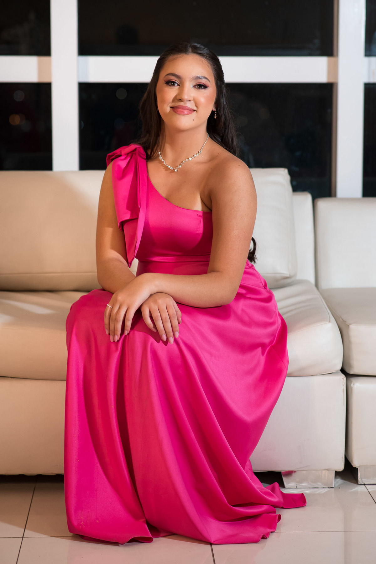 Making off debutante, maquiagem de debutante. fotografia de debutante, ensaio fotográfico 15 anos, ensaio 15 anos, fotos de 15 anos, fotógrafo de debutante, vestido debutante, fotógrafo de debutante em Sorocaba, fotógrafo de debutante em Jundiaí, festa 15