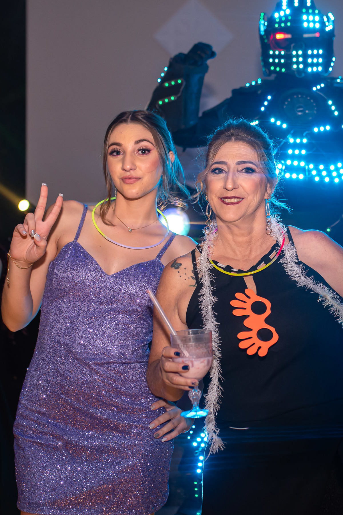 Making off debutante, maquiagem de debutante. fotografia de debutante, ensaio fotográfico 15 anos, ensaio 15 anos, fotos de 15 anos, fotógrafo de debutante, vestido debutante, fotógrafo de debutante em Sorocaba, fotógrafo de debutante em Jundiaí, valsa