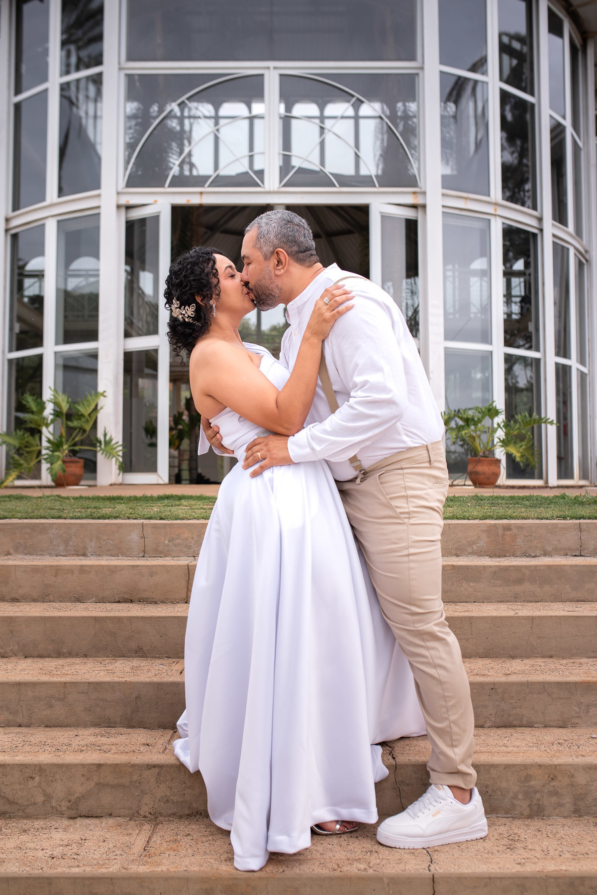 Jardim Botânico de Sorocaba Irmãos Villas, casamento civil sorocaba, noiva sorocaba, vestido de noiva civil, ensaio casal, ensaio casal sorocaba, noiva 2026, ensaio pre wedding, ensaio ao ar livre