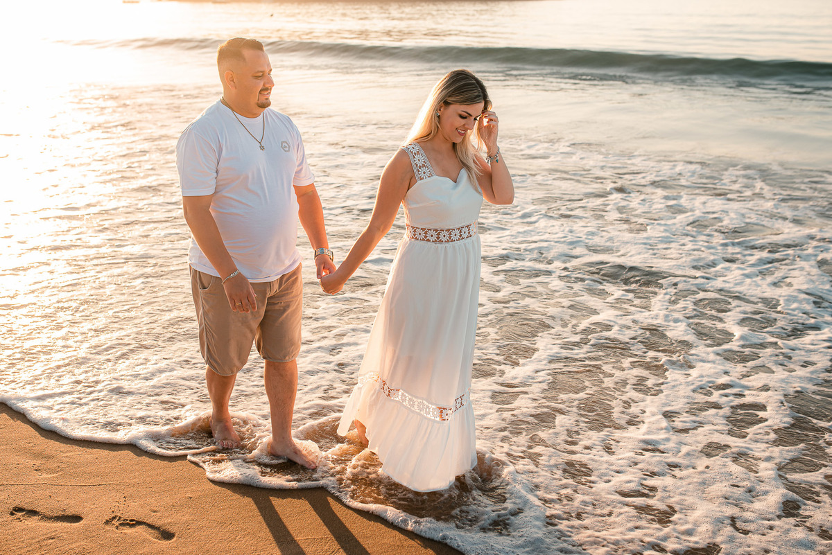 pré wedding na praia
pré wedding Caraguatatuba
ensaio pré casamento
ensaio de casal na praia
fotos ao nascer do sol
ensaio romântico na praia
fotógrafo para ensaio de casal
fotos pré casamento na praia
fotografo de casamento 
alex e thais fotografia