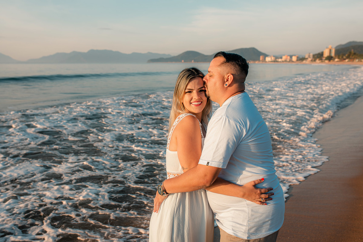pré wedding na praia
pré wedding Caraguatatuba
ensaio pré casamento
ensaio de casal na praia
fotos ao nascer do sol
ensaio romântico na praia
fotógrafo para ensaio de casal
fotos pré casamento na praia
fotografo de casamento 
alex e thais fotografia
