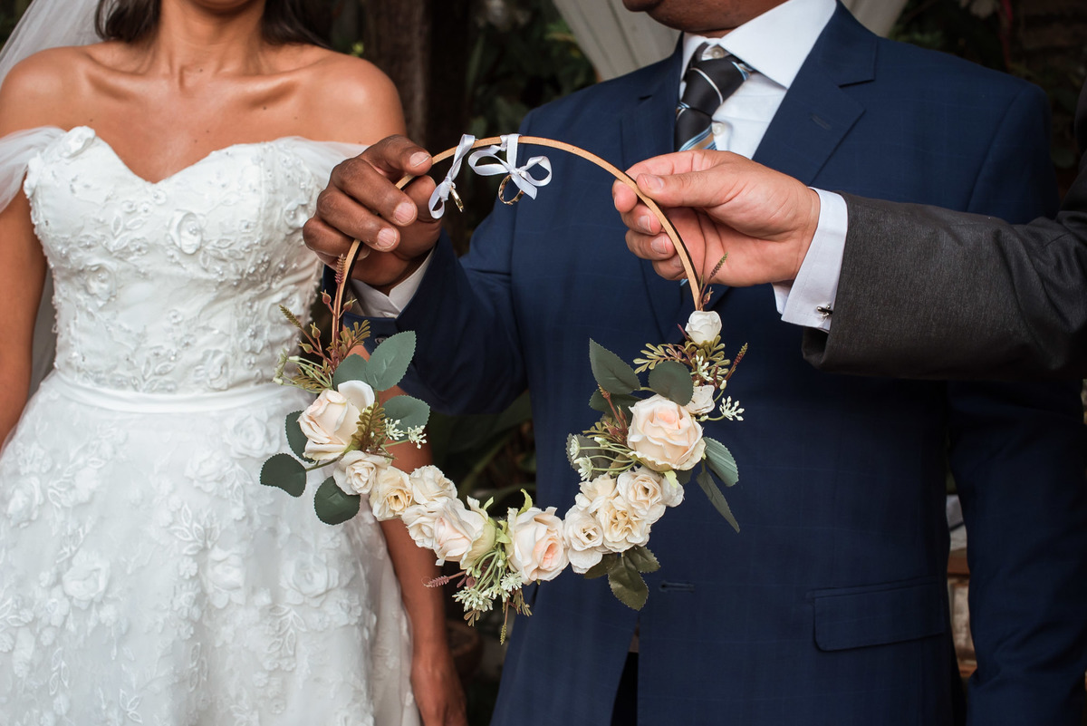 recanto real, casamento ao ar livre, casamento no pôr do sol, decoração de cerimônia, fotografo casamento, fotografia de casamento sorocaba, fotografo de casamento jundiai, vestido de noiva, noiva, casamento ao ar livre, alex e thais fotografia