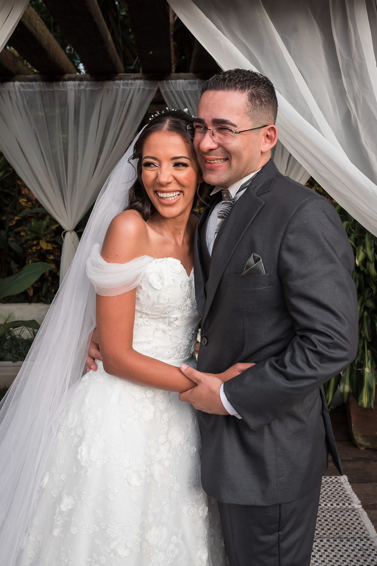 recanto real, casamento ao ar livre, casamento no pôr do sol, decoração de cerimônia, fotografo casamento, fotografia de casamento sorocaba, fotografo de casamento jundiai, vestido de noiva, noiva, casamento ao ar livre, alex e thais fotografia