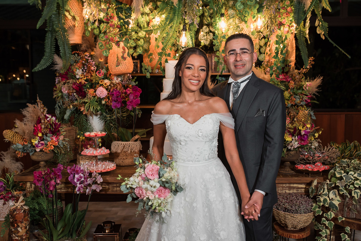 recanto real, casamento ao ar livre, casamento no pôr do sol, decoração de cerimônia, fotografo casamento, fotografia de casamento sorocaba, fotografo de casamento jundiai, vestido de noiva, noiva, casamento ao ar livre, alex e thais fotografia