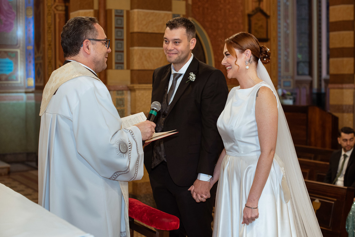 casamento, fotos casamento, noivos, entrada da noiva, vestido da noiva, casamento igreja católica, Catedral Nossa Senhora do Desterro