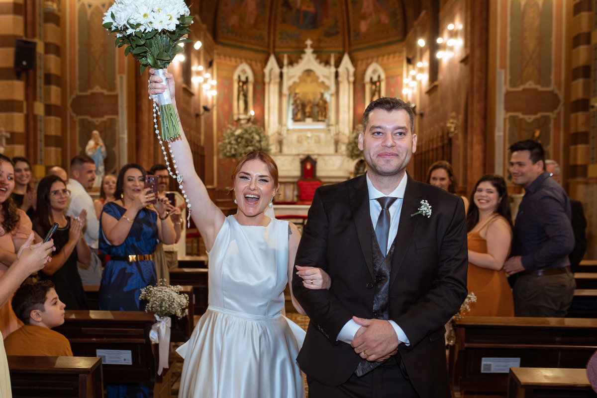 casamento, fotos casamento, noivos, entrada da noiva, vestido da noiva, casamento igreja católica, Catedral Nossa Senhora do Desterro