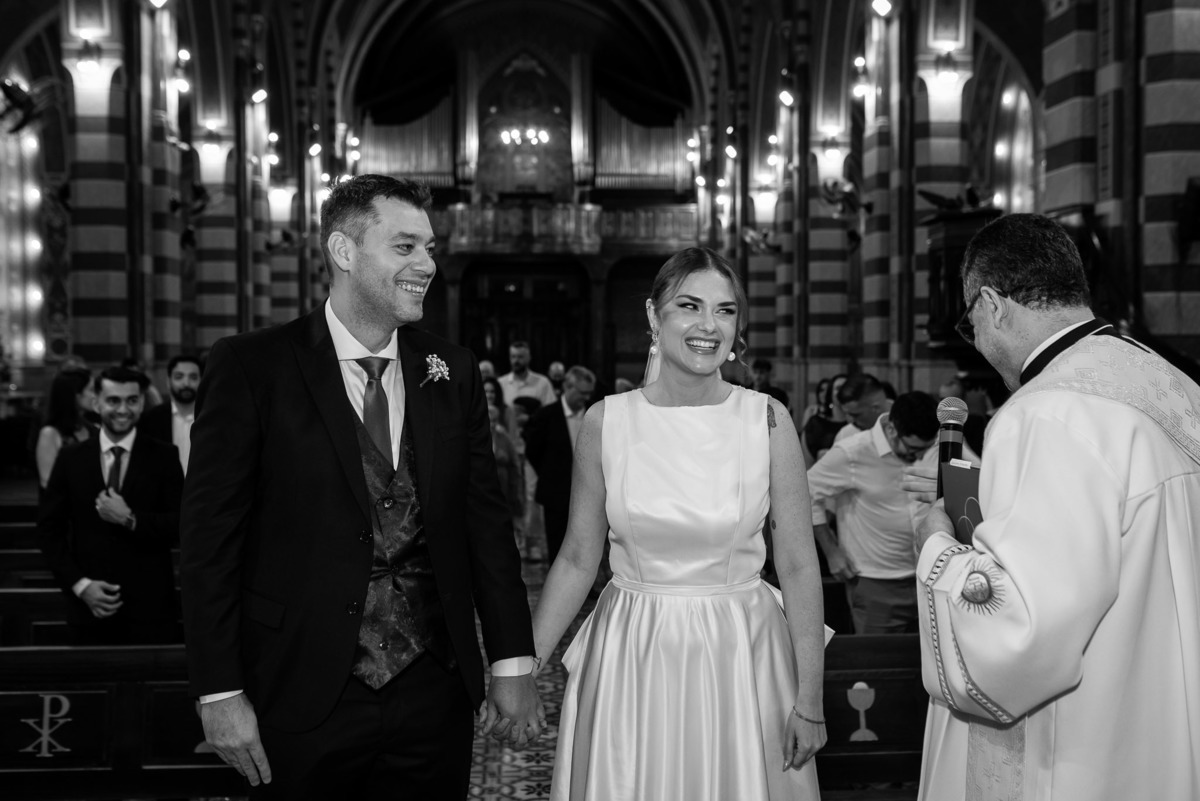 casamento, fotos casamento, noivos, entrada da noiva, vestido da noiva, casamento igreja católica, Catedral Nossa Senhora do Desterro