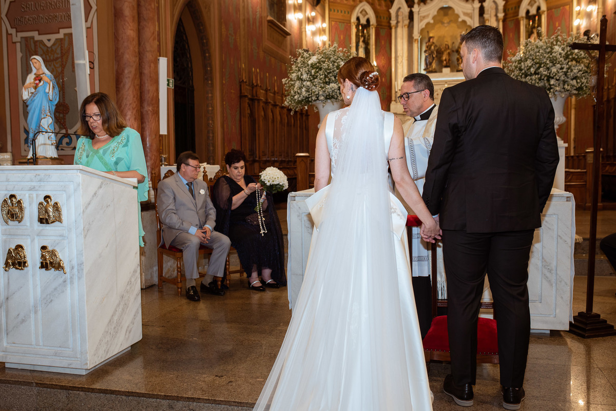 casamento, fotos casamento, noivos, entrada da noiva, vestido da noiva, casamento igreja católica, Catedral Nossa Senhora do Desterro