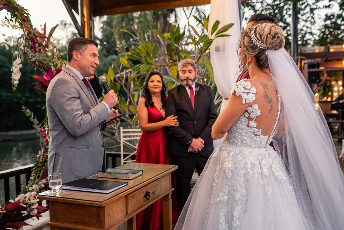 Badulaque, casamento ao ar livre, casamento no pôr do sol, decoração de cerimônia, fotografo casamento, fotografia de casamento sorocaba, fotografo de casamento jundiai, vestido de noiva, noiva, alex e thais fotografia, cerimonia de casamento