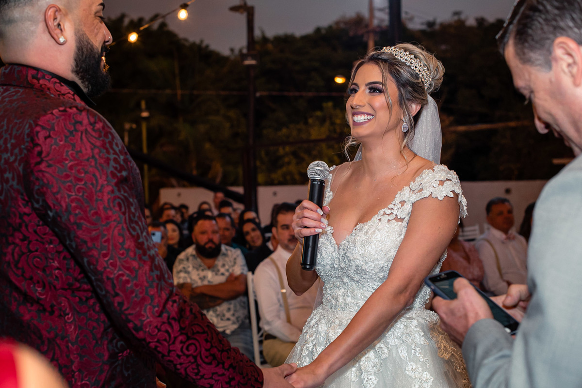 Badulaque, casamento ao ar livre, casamento no pôr do sol, decoração de cerimônia, fotografo casamento, fotografia de casamento sorocaba, fotografo de casamento jundiai, vestido de noiva, noiva, alex e thais fotografia, cerimonia de casamento