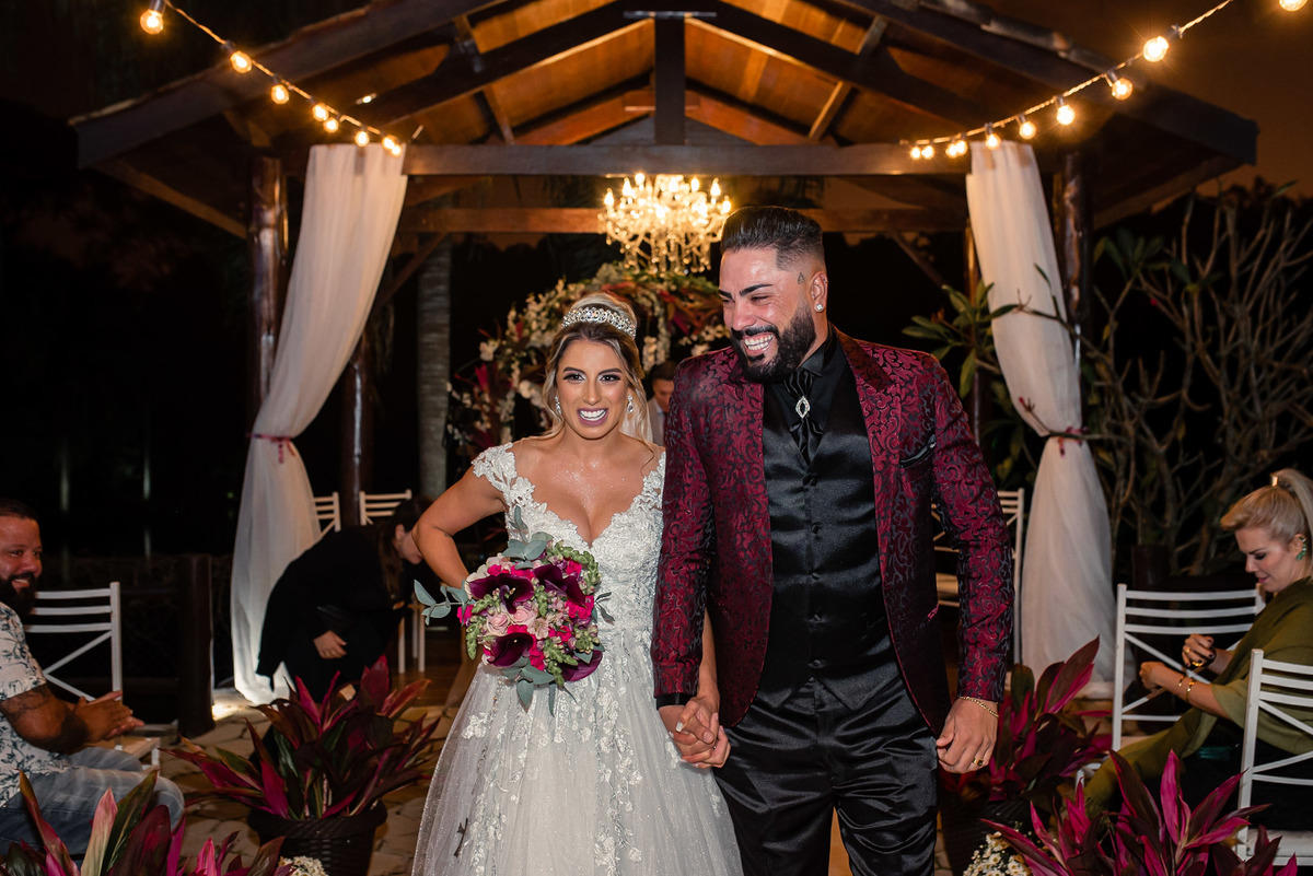 Badulaque, casamento ao ar livre, casamento no pôr do sol, decoração de cerimônia, fotografo casamento, fotografia de casamento sorocaba, fotografo de casamento jundiai, vestido de noiva, noiva, alex e thais fotografia, cerimonia de casamento