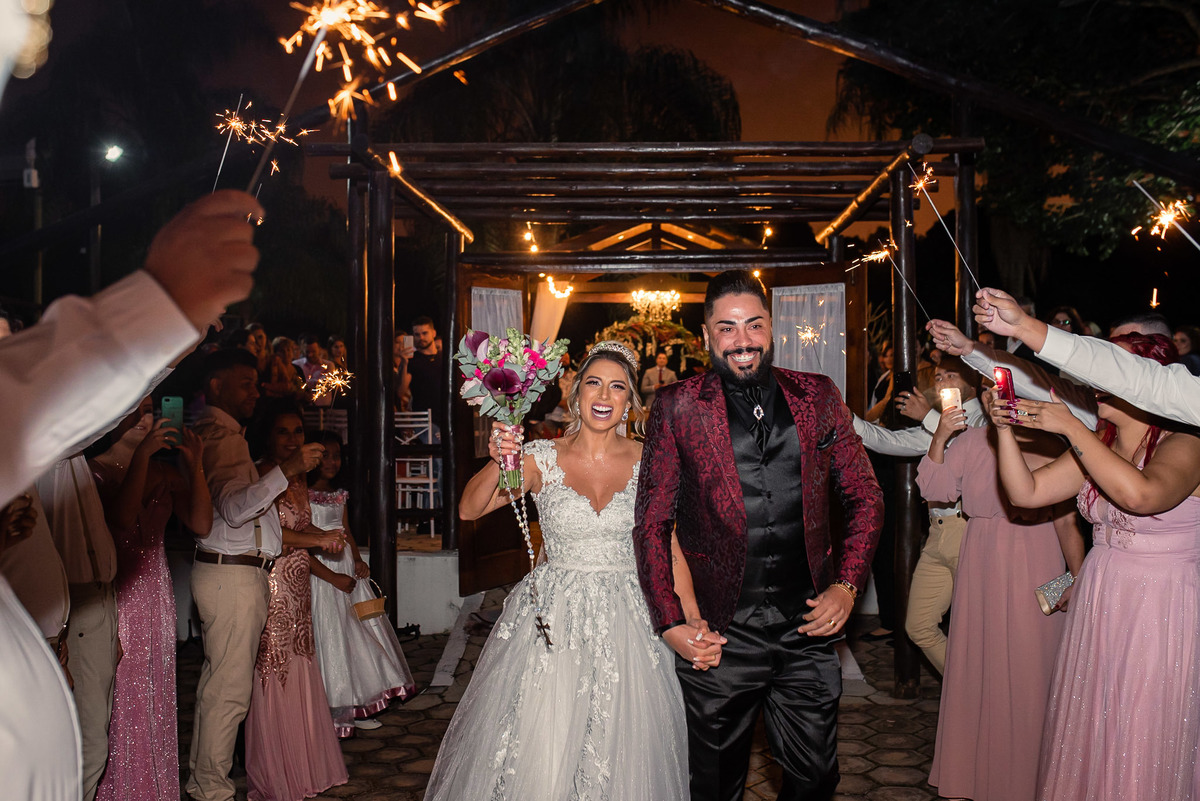 Badulaque, casamento ao ar livre, casamento no pôr do sol, decoração de cerimônia, fotografo casamento, fotografia de casamento sorocaba, fotografo de casamento jundiai, vestido de noiva, noiva, alex e thais fotografia, cerimonia de casamento