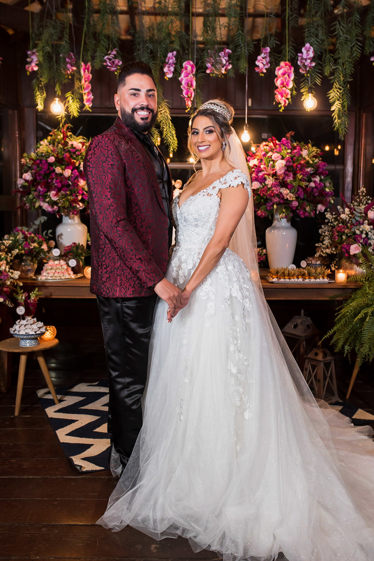 Badulaque, casamento ao ar livre, decoração festa, fotografo casamento, fotografia de casamento sorocaba, fotografo de casamento jundiai, vestido de noiva, noiva, alex e thais fotografia, mesa do bolo