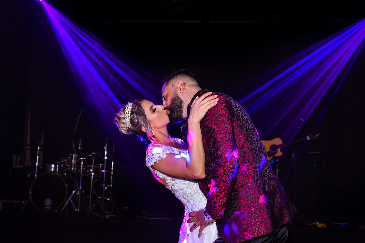 Badulaque, casamento ao ar livre, decoração festa, fotografo casamento, fotografia de casamento sorocaba, fotografo de casamento jundiai, vestido de noiva, noiva, alex e thais fotografia, festa de casamento, balada casamento