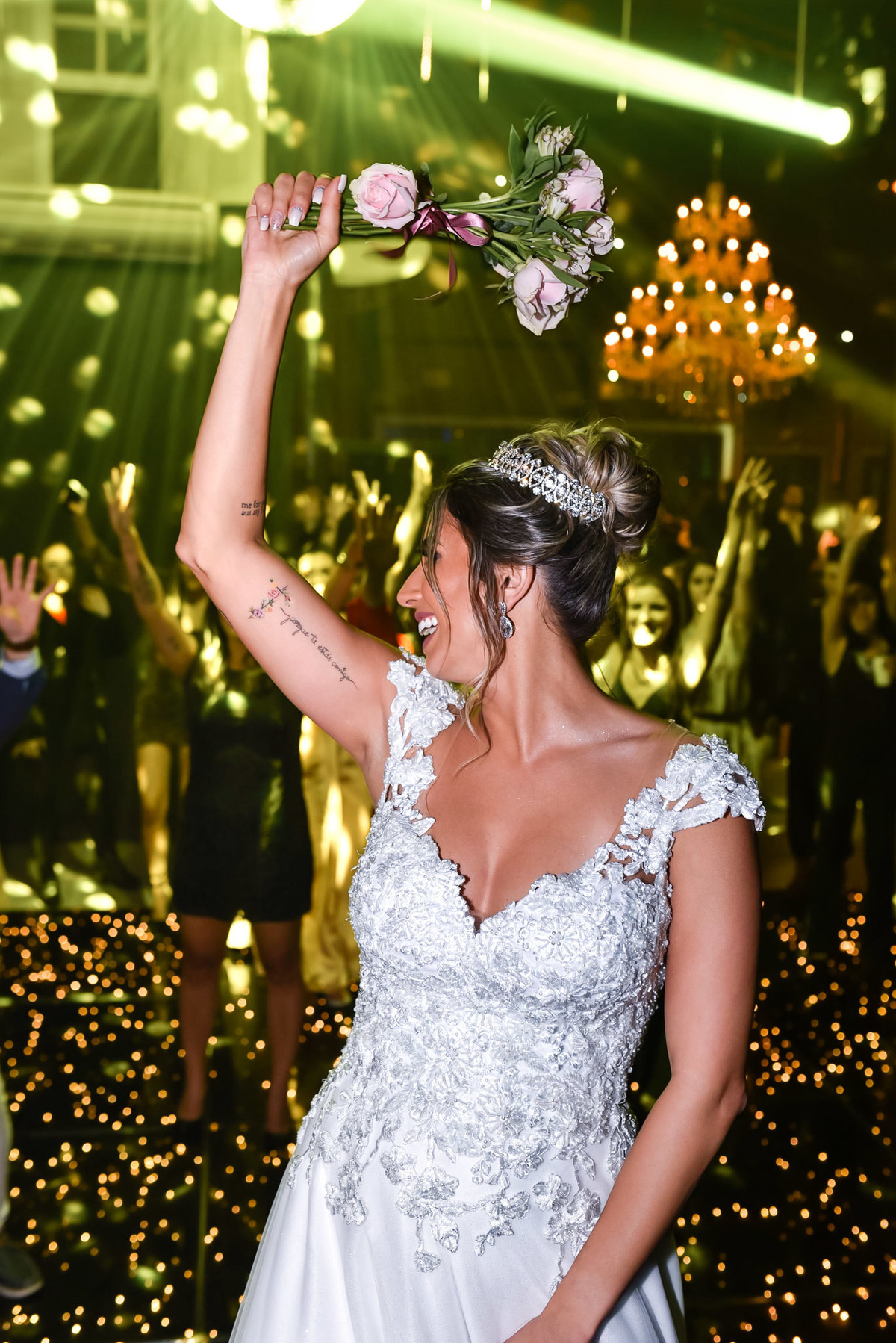 Badulaque, casamento ao ar livre, decoração festa, fotografo casamento, fotografia de casamento sorocaba, fotografo de casamento jundiai, vestido de noiva, noiva, alex e thais fotografia, festa de casamento, balada casamento, buque