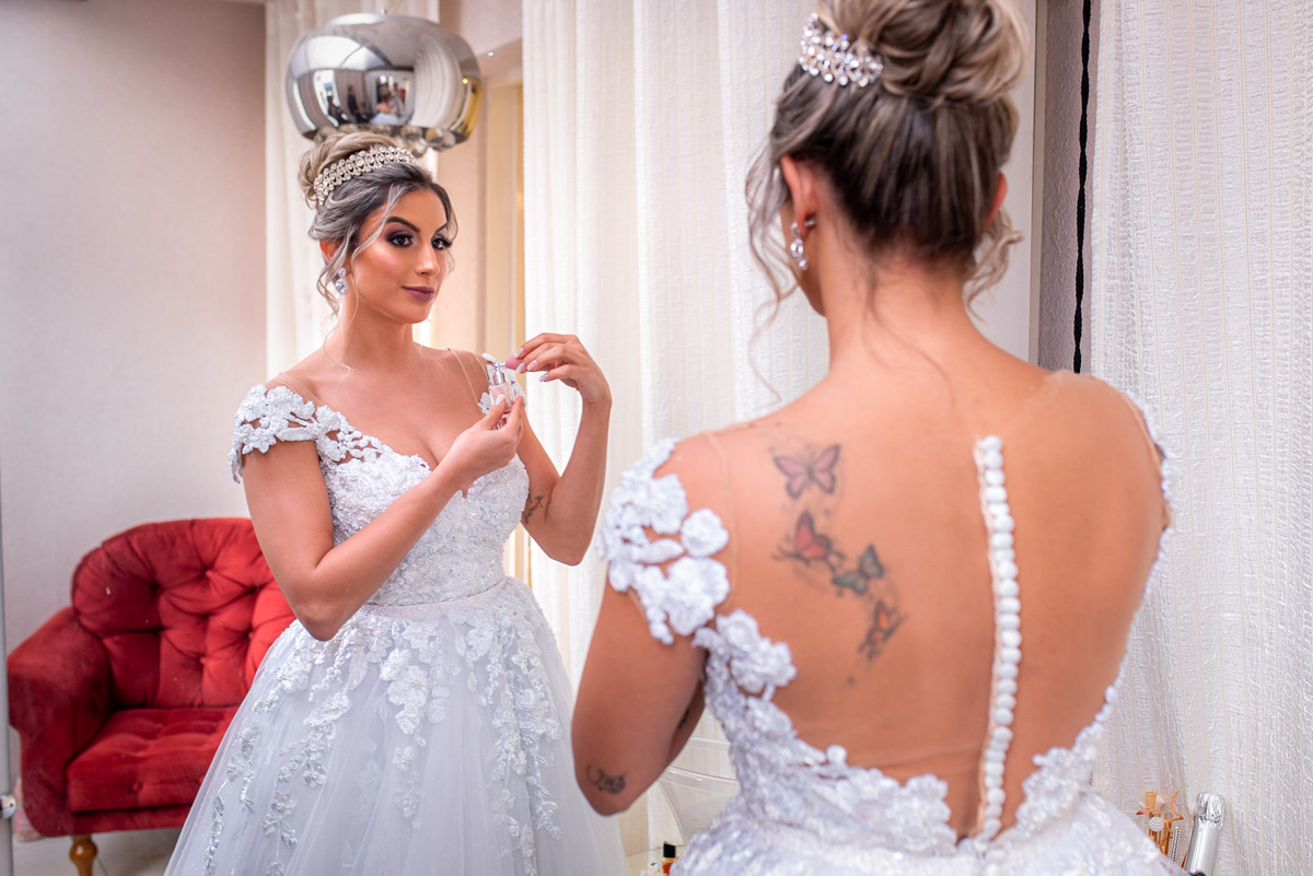 Making off da noiva, vestido de Noiva, Buque de noiva. Dia de noiva. maquiagem de noiva, casamento, jundiai, fotografo casamento, fotografo de casamento jundiai, recanto real, casamento ao ar livre, alex e thais fotografia