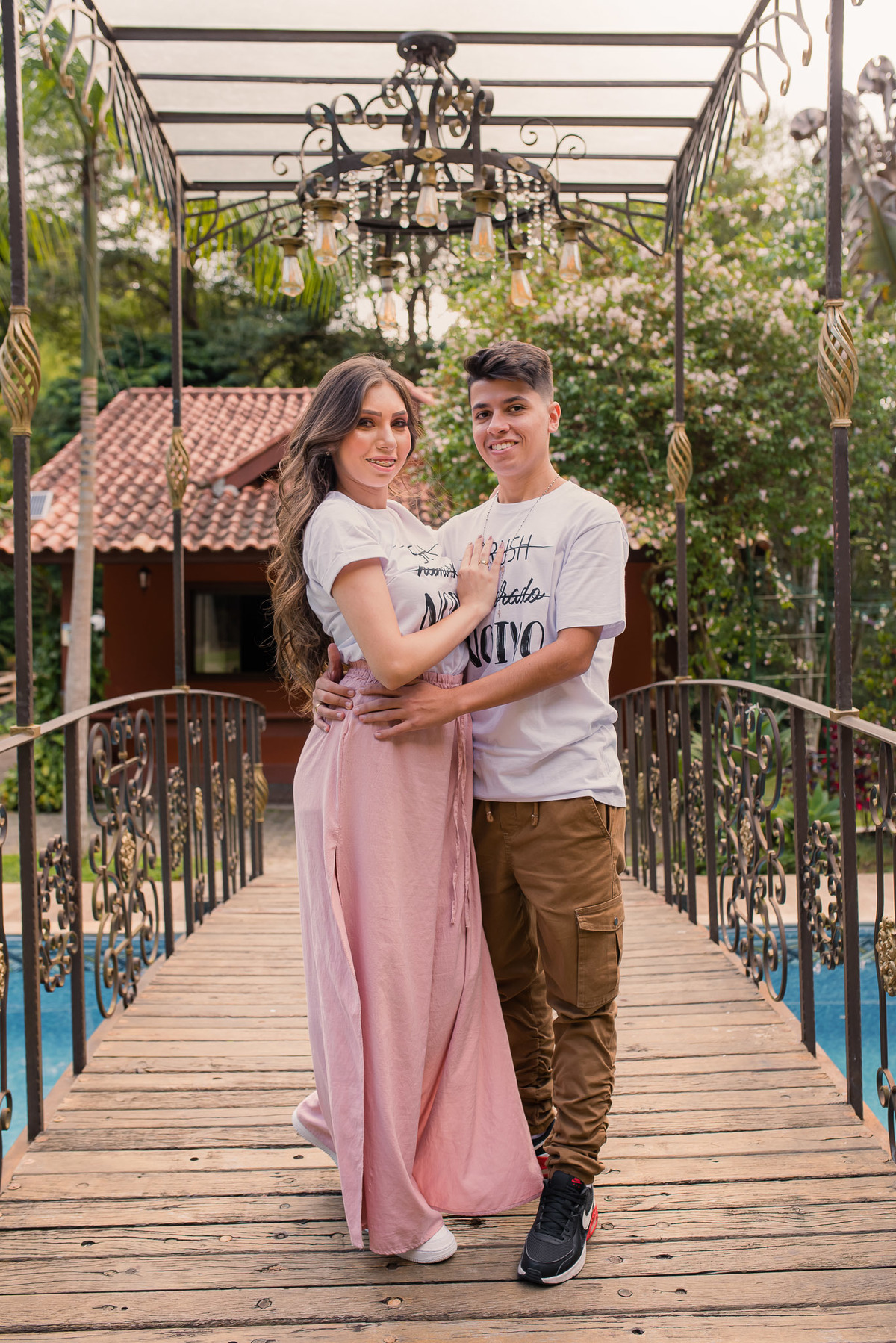ensaio Pré-Wedding . Ensaio mairipora. pre wedding . dicas de ensaio. poses de ensaio casal. fotografia de casamento. fotografo de casamento.. Ensaio Casal,  Espaço Ravena Garden