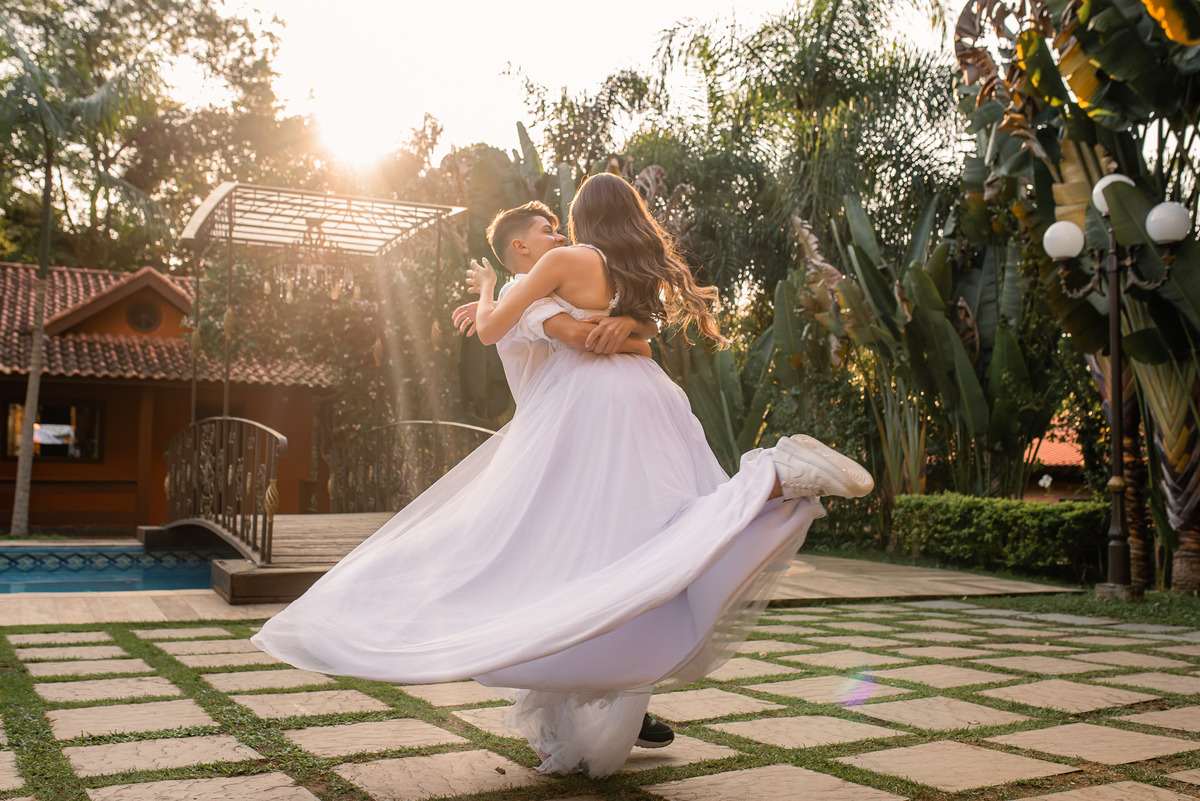 ensaio Pré-Wedding . Ensaio mairipora. pre wedding . dicas de ensaio. poses de ensaio casal. fotografia de casamento. fotografo de casamento.. Ensaio Casal,  Espaço Ravena Garden