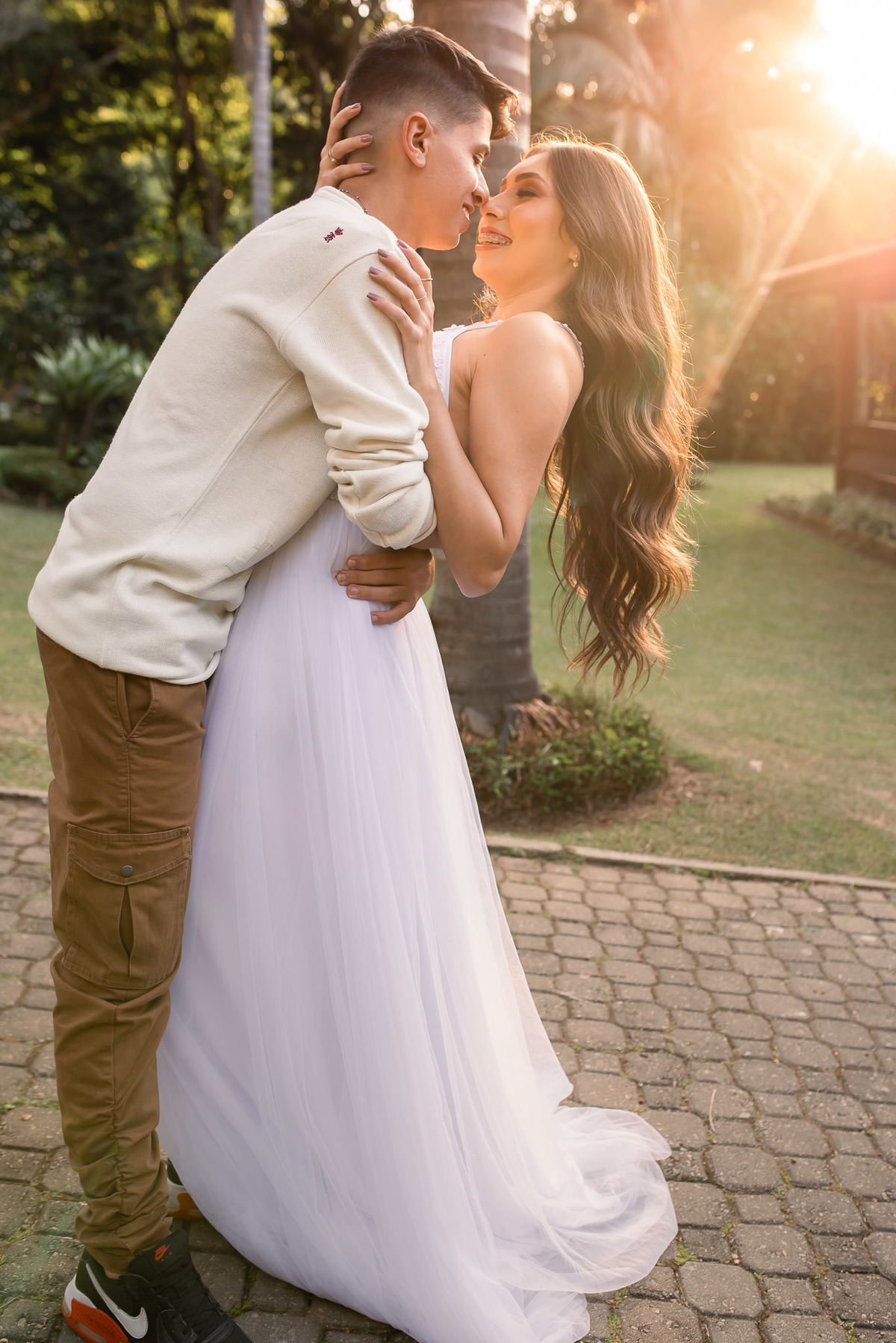 ensaio Pré-Wedding . Ensaio mairipora. pre wedding . dicas de ensaio. poses de ensaio casal. fotografia de casamento. fotografo de casamento.. Ensaio Casal,  Espaço Ravena Garden