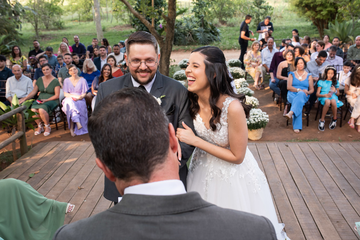 Sítio Sasafraz, casamento ao ar livre, decoração de cerimônia, fotografo casamento, fotografia de casamento Sorocaba, fotografo de casamento Jundiaí, vestido de noiva, noiva, alex e thais fotografia