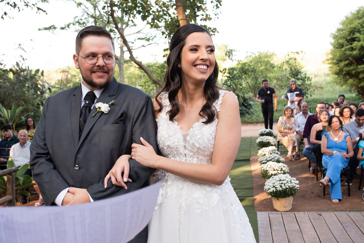 Sítio Sasafraz, casamento ao ar livre, decoração de cerimônia, fotografo casamento, fotografia de casamento Sorocaba, fotografo de casamento Jundiaí, vestido de noiva, noiva, alex e thais fotografia
