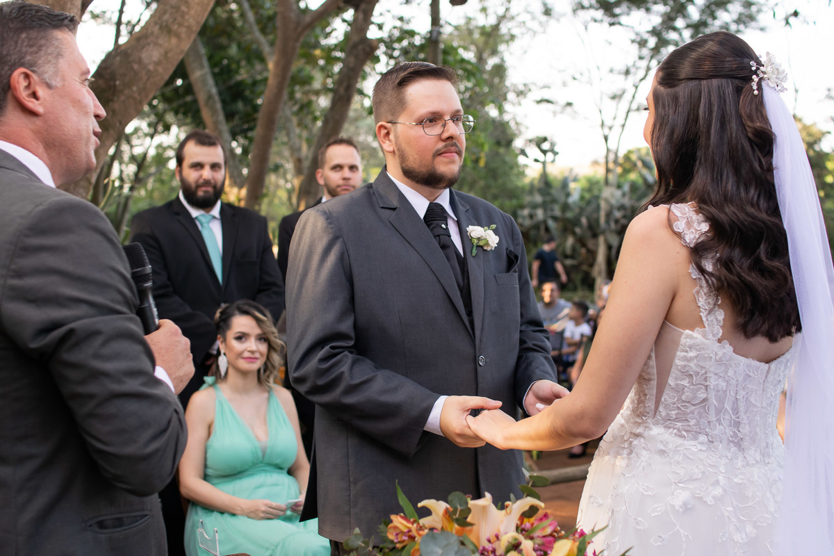 Sítio Sasafraz, casamento ao ar livre, decoração de cerimônia, fotografo casamento, fotografia de casamento Sorocaba, fotografo de casamento Jundiaí, vestido de noiva, noiva, alex e thais fotografia