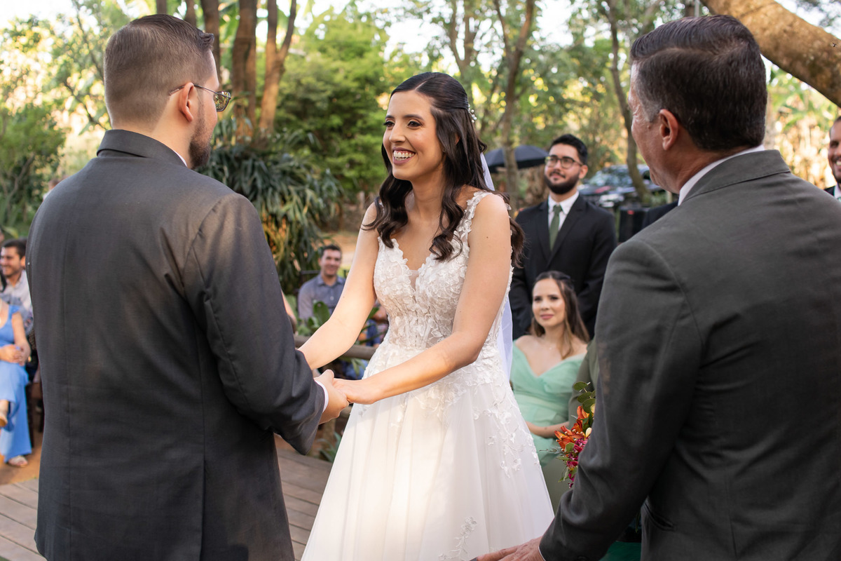 Sítio Sasafraz, casamento ao ar livre, decoração de cerimônia, fotografo casamento, fotografia de casamento Sorocaba, fotografo de casamento Jundiaí, vestido de noiva, noiva, alex e thais fotografia