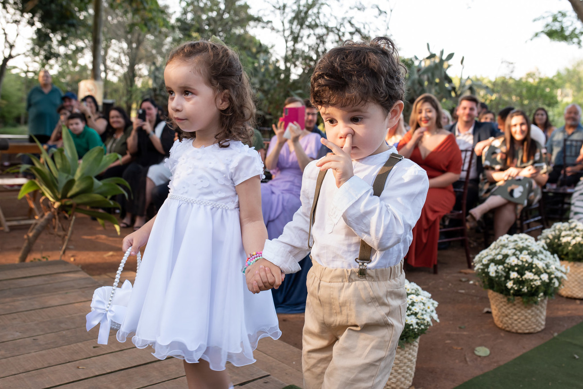 Sítio Sasafraz, casamento ao ar livre, decoração de cerimônia, fotografo casamento, fotografia de casamento Sorocaba, fotografo de casamento Jundiaí, vestido de noiva, noiva, alex e thais fotografia