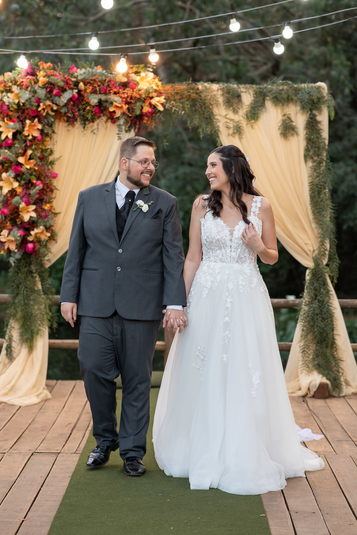 Sítio Sasafraz, casamento ao ar livre, decoração de cerimônia, fotografo casamento, fotografia de casamento Sorocaba, fotografo de casamento Jundiaí, vestido de noiva, noiva, alex e thais fotografia