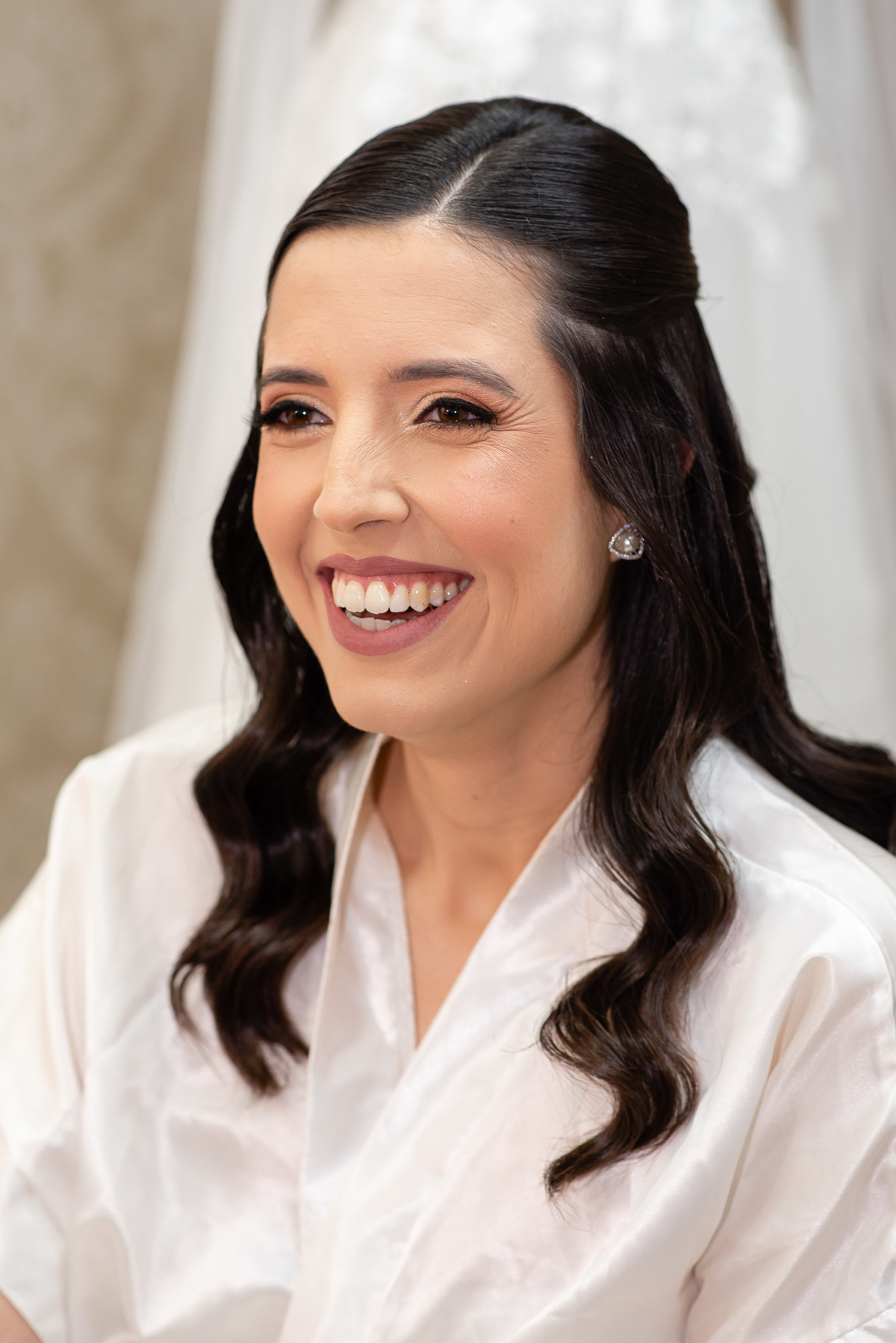 Making off da noiva, vestido de Noiva, Buque de noiva. Dia de noiva. Grande dia. maquiagem de noiva, casamento, jundiai, fotografo casamento, fotografia de casamento sorocaba, fotografo de casamento jundiai, casamento ao ar livre