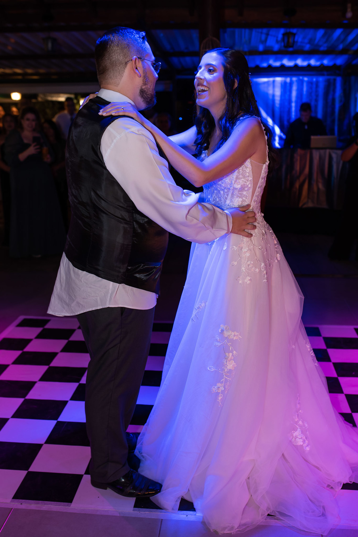 Sítio Sasafraz, casamento ao ar livre, decoração de cerimônia, fotografo casamento, fotografia de casamento Sorocaba, fotografo de casamento Jundiaí, vestido de noiva, noiva, alex e thais fotografia, gravata noivo, festa de casamento