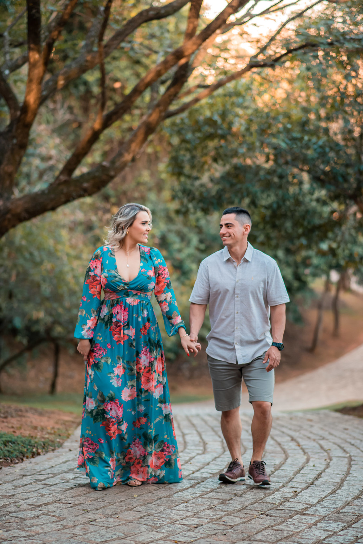 prewedding, ensaioprewedding, ensaiodecasal, fotografiadecasamento, fotografodecasamento, pordosol, ensaioaoarlivre, jundiai, jundiaisp, jundiaicasamentos, jundiaiprewedding, noivos, noivas2026, casamento2026