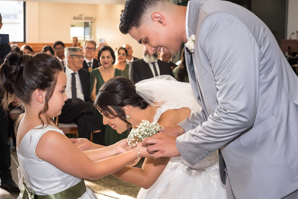 Cerimônia de casamento, vestido de noiva. terno do noivo. casamento na igreja. fotos de casamento. Jundiai, Assembleia de Deus do Vianelo 
