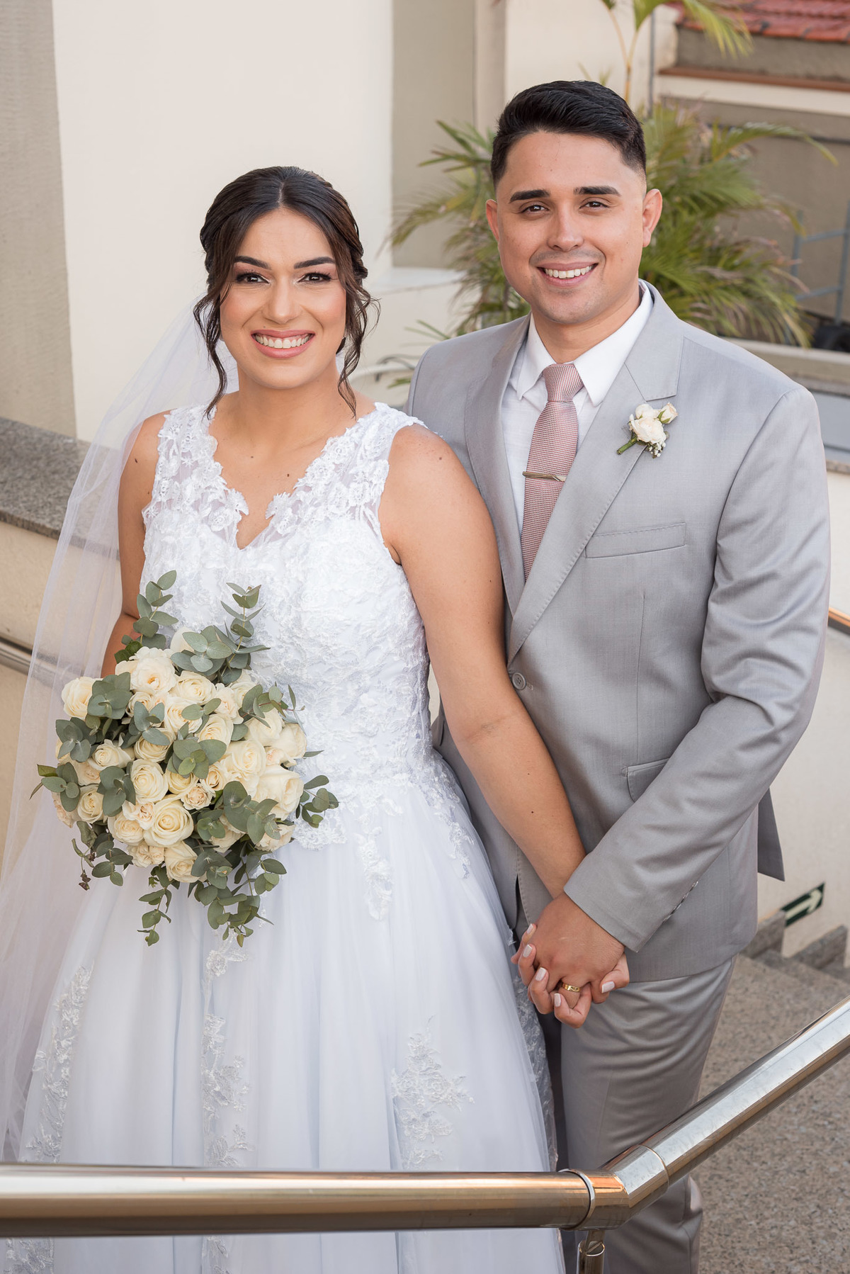 Cerimônia de casamento, vestido de noiva. terno do noivo. casamento na igreja. fotos de casamento. Jundiai, Assembleia de Deus do Vianelo, ensaio casal, fotos noivos 