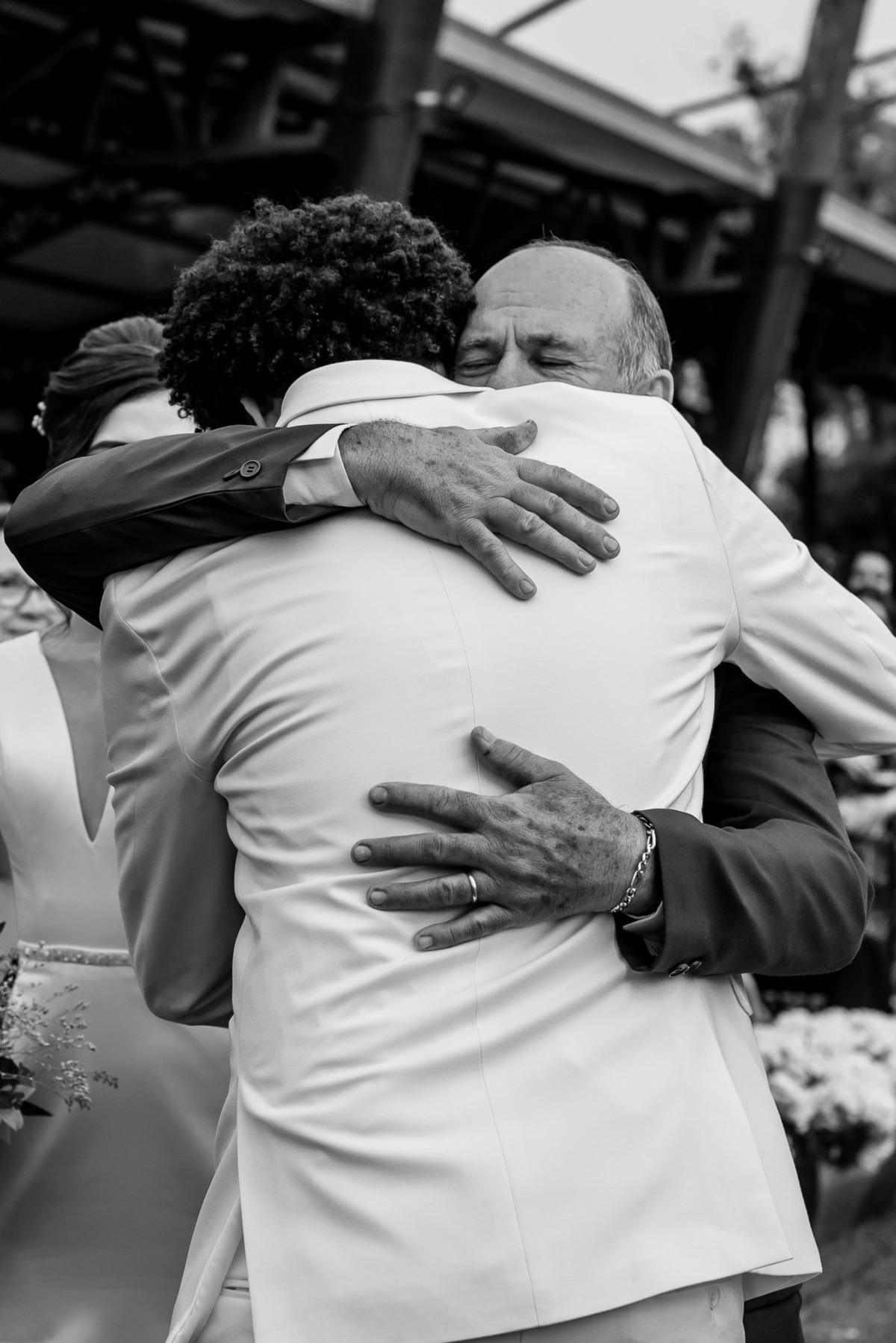 
Vestido de noiva. terno do noivo. fotos de casamento. Espaço Santa Filomena, decoração casamento, festa casamento, madrinhas, padrinhos, casamento ao ar livre, fotografo de casamento sorocaba,  fotos de casamento, fotografo de casamento jundiai,