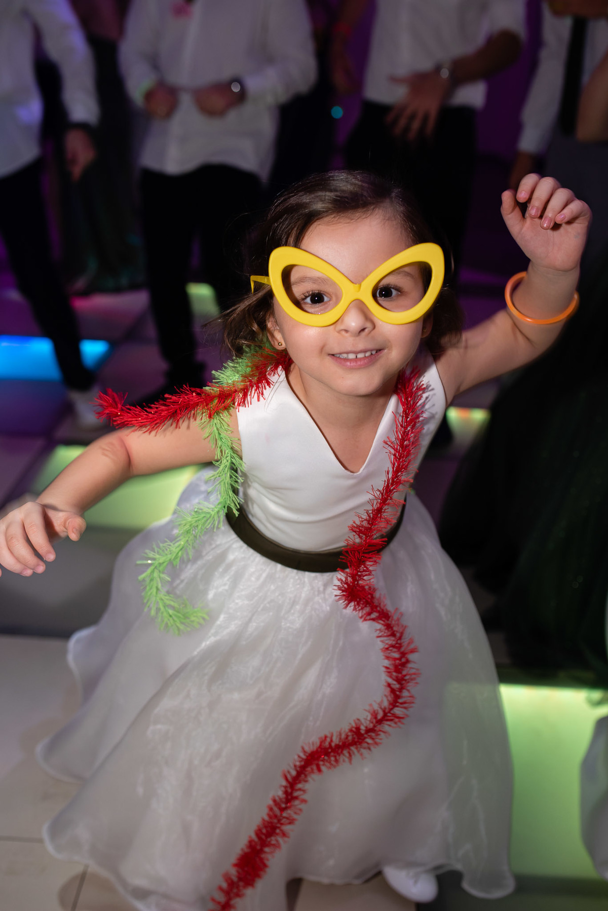 Vestido de noiva. terno do noivo. fotos de casamento. Espaço Santa Filomena, decoração casamento, festa casamento, fotografo de casamento sorocaba,  fotos de casamento, fotografo de casamento jundiai, festa de casamento, balada, valsa noivos